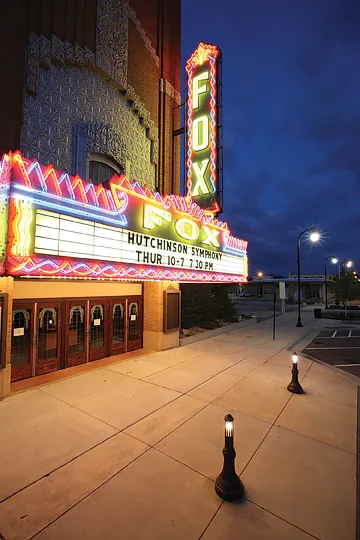 Hutchinson Fox Theatre marquee — choosing the right storage unit size