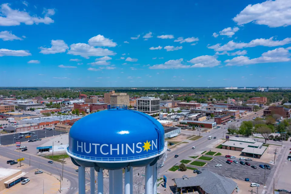 Hutchinson, KS water tower — moving to the Hutchinson area